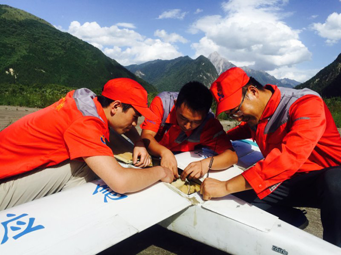 航測無人機助力九寨溝災(zāi)區(qū)成功獲取首批震后高分辨率影像 航測無人機助力九寨溝災(zāi)區(qū)成功獲取首批震后高分辨率影像