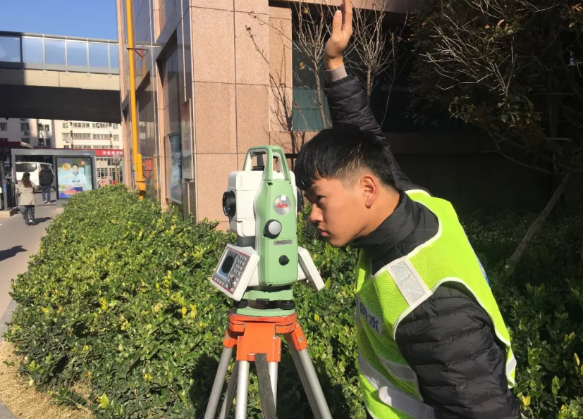 徠卡TZ08全站儀，城市測量好伴侶?。。?></a></div>
					<div   id=